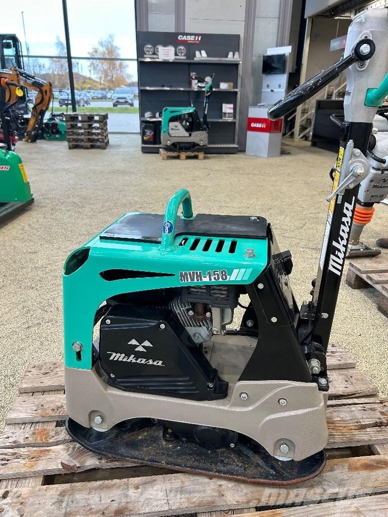 Mikasa Mvh 158 GH プレートコンパクター