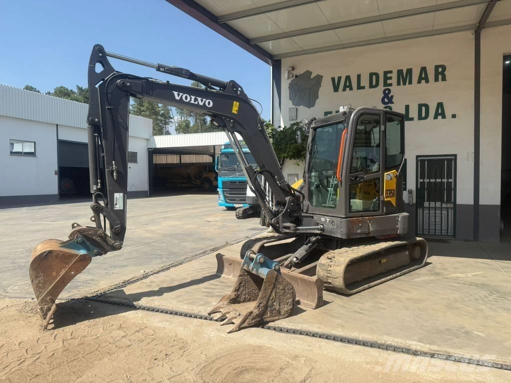 Volvo ECR 58 F ミニ油圧ショベル 7t以下（ミニユンボ・ミニディガー）