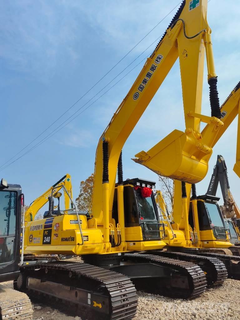 Komatsu PC 240 LC-8 大型油圧ショベル12t以上（パワーショベル・ユンボ）