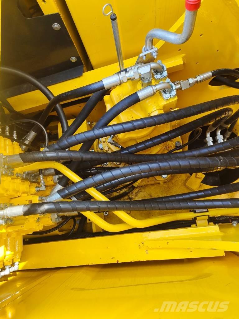 Komatsu PC 240 LC-8 大型油圧ショベル12t以上（パワーショベル・ユンボ）