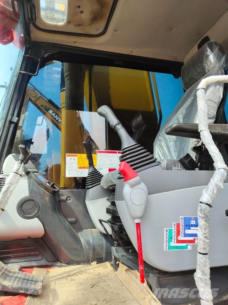 Komatsu PC 240 LC-8 大型油圧ショベル12t以上（パワーショベル・ユンボ）