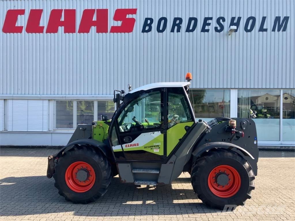 Liebherr T46-7S テレスコーピックハンドラー