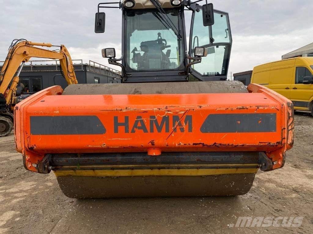 Hamm H 16 i 振動ローラ