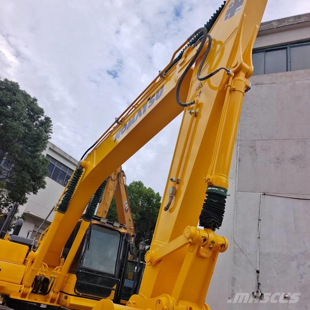 Komatsu PC 220-8 大型油圧ショベル12t以上（パワーショベル・ユンボ）