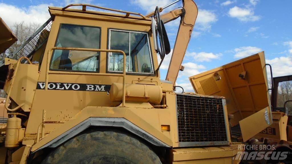 Volvo A 25 B ラフターテレントラック