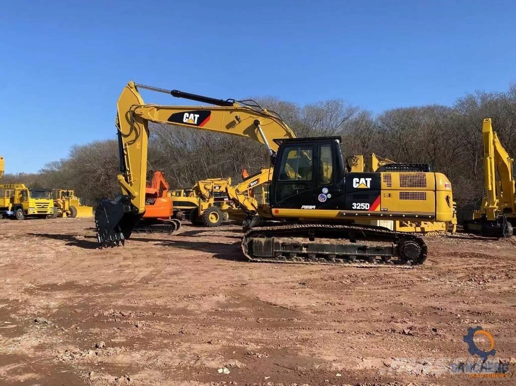 CAT 325 D 大型油圧ショベル12t以上（パワーショベル・ユンボ）