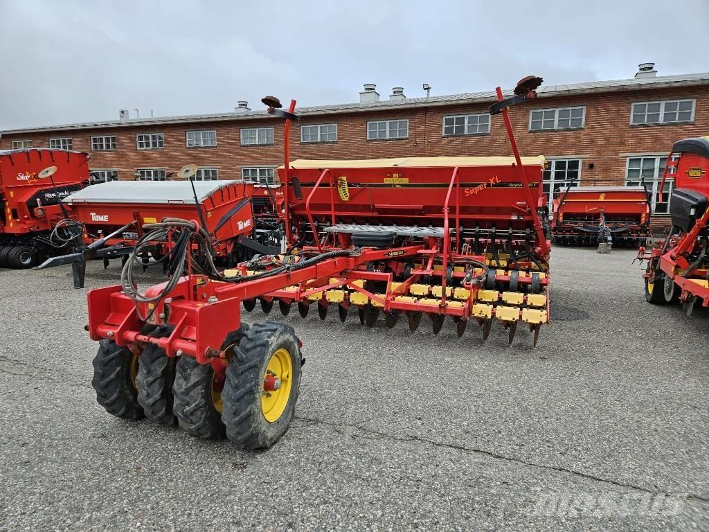 Väderstad Rapid 400 コンビネーションドリル