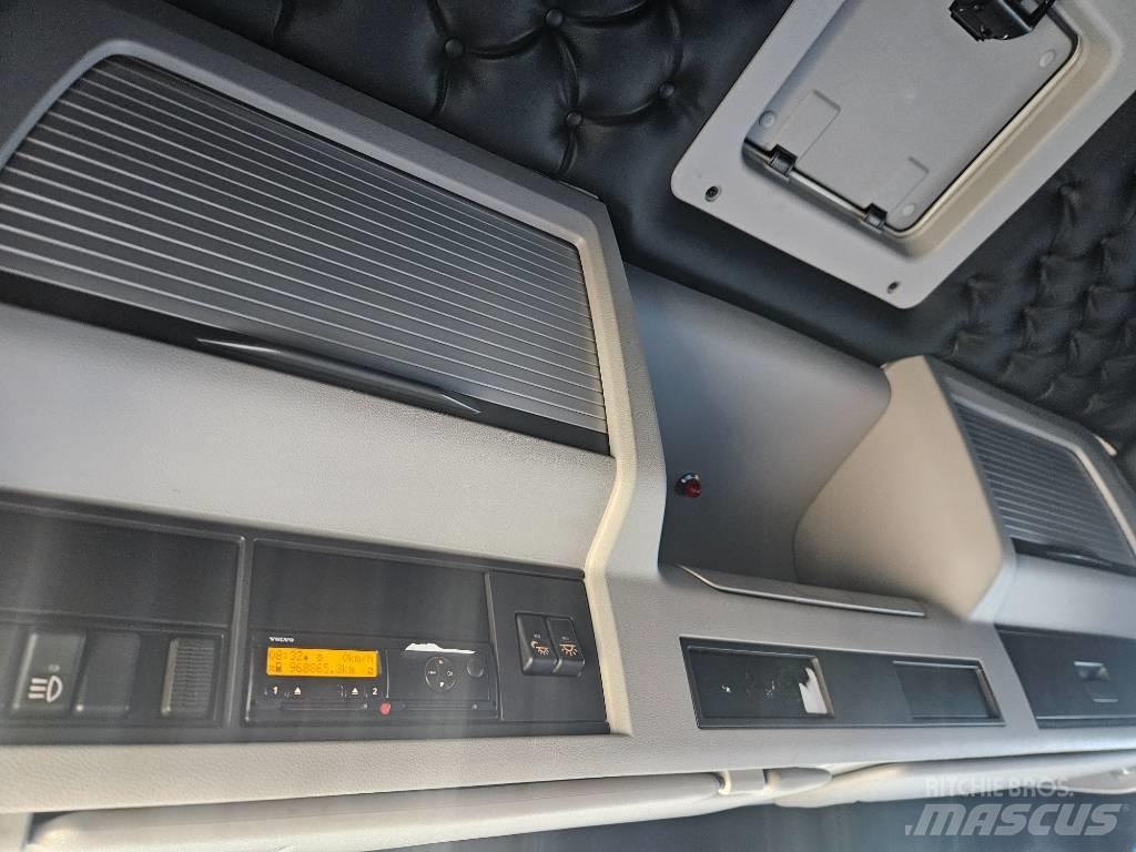 Volvo FM11 ボックスボディー、ウイング、箱車