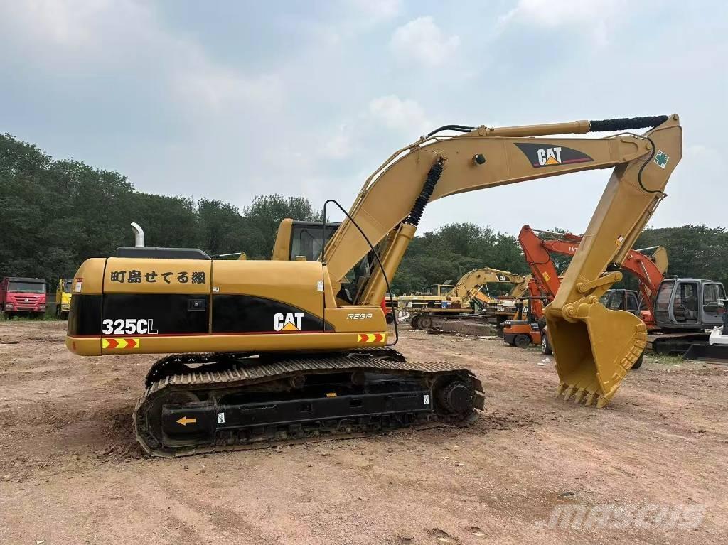 CAT 325 CL 大型油圧ショベル12t以上（パワーショベル・ユンボ）