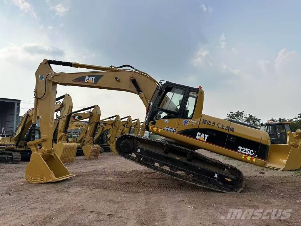CAT 325 CL 大型油圧ショベル12t以上（パワーショベル・ユンボ）