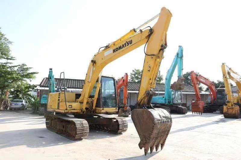 Komatsu PC 120-6E ミニ油圧ショベル 7t以下（ミニユンボ・ミニディガー）