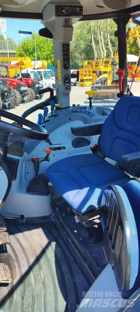 New Holland T 5.85 トラクター