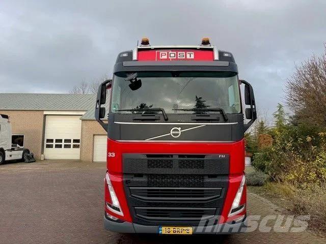 Volvo FH 500 PTO キャブ付きシャーシ
