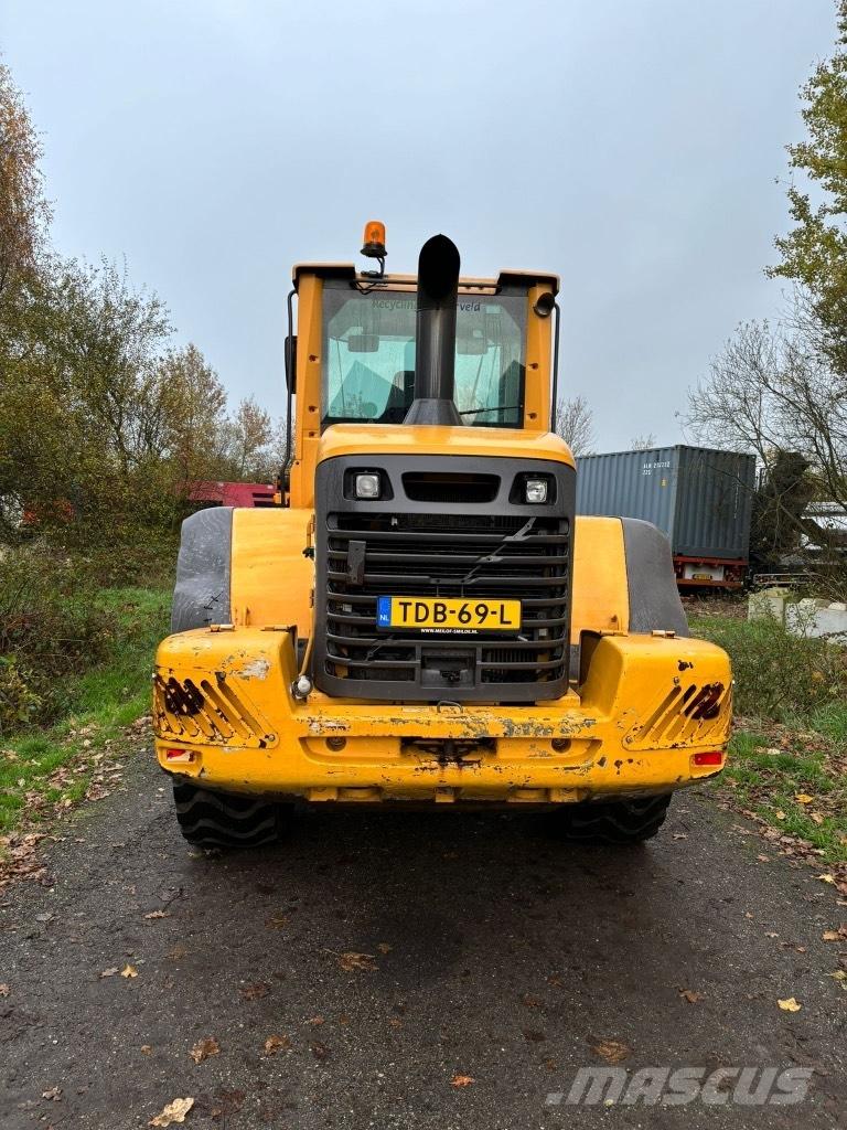 Volvo L 90 F ホイールローダー・タイヤショベル