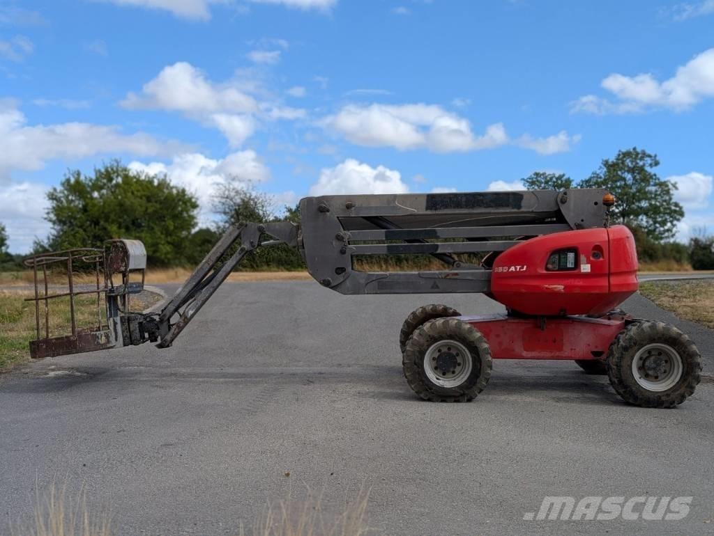 Manitou 160 ATJ ブームリフト　屈伸型