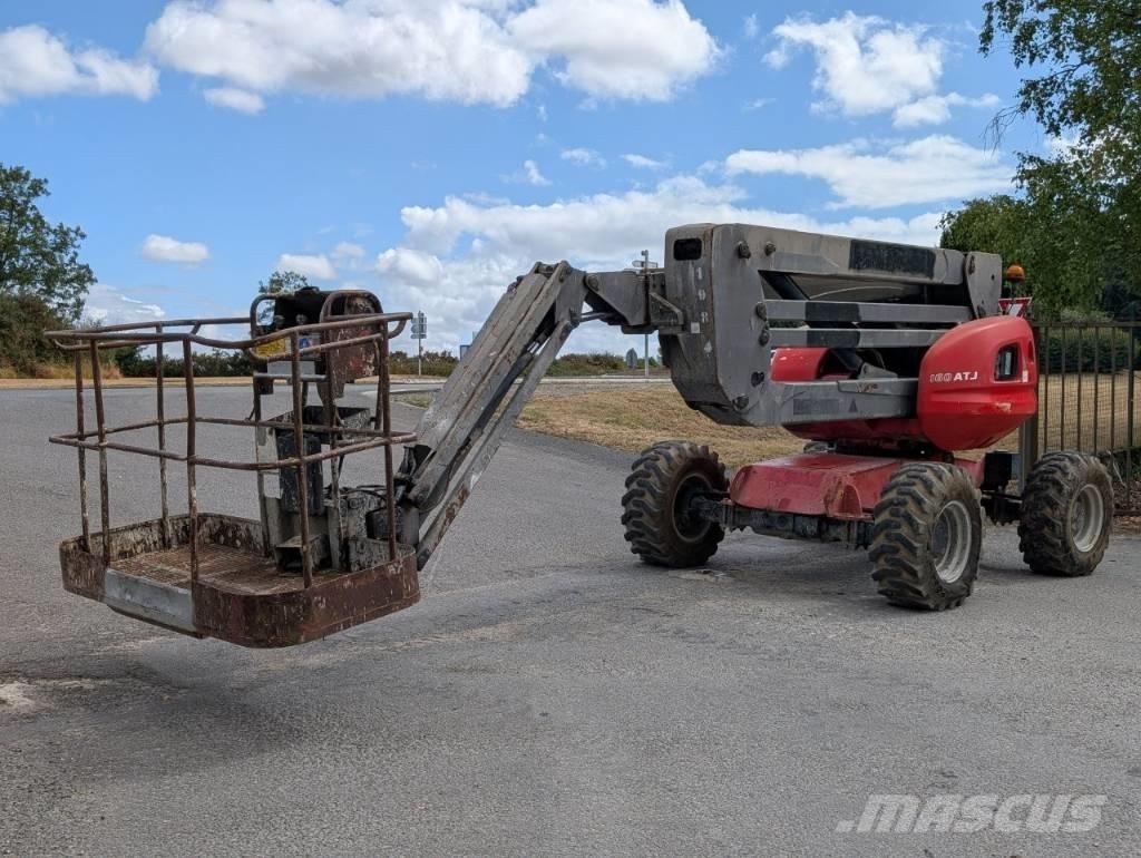 Manitou 160 ATJ ブームリフト　屈伸型