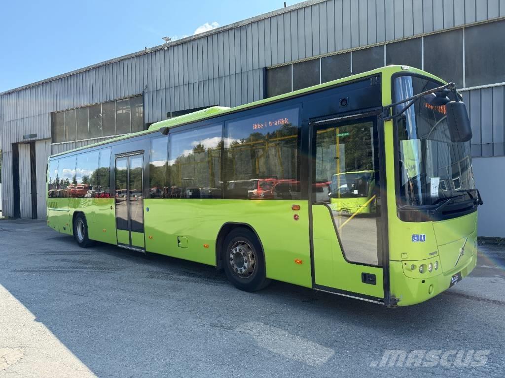 Volvo B12B 8700LE 長距離バス