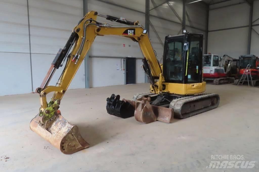 CAT CAT 305 E 2 CR ミニ油圧ショベル 7t以下（ミニユンボ・ミニディガー）