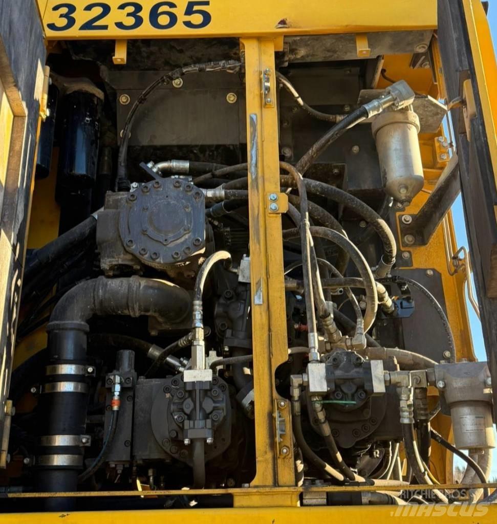 Komatsu PC 1250 -11EO 大型油圧ショベル12t以上（パワーショベル・ユンボ）