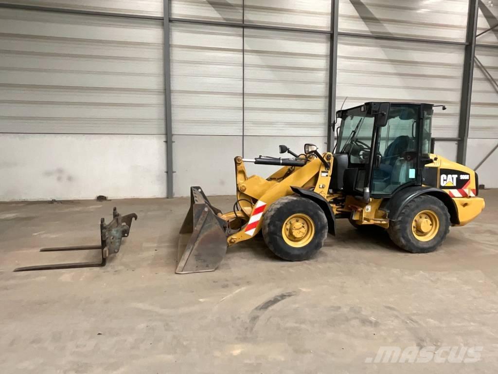 CAT 906 H ホイールローダー・タイヤショベル