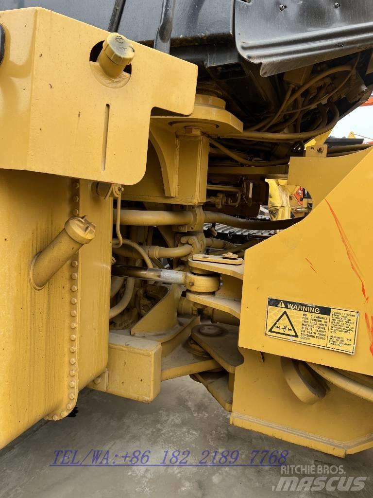 CAT 966G ホイールローダー・タイヤショベル