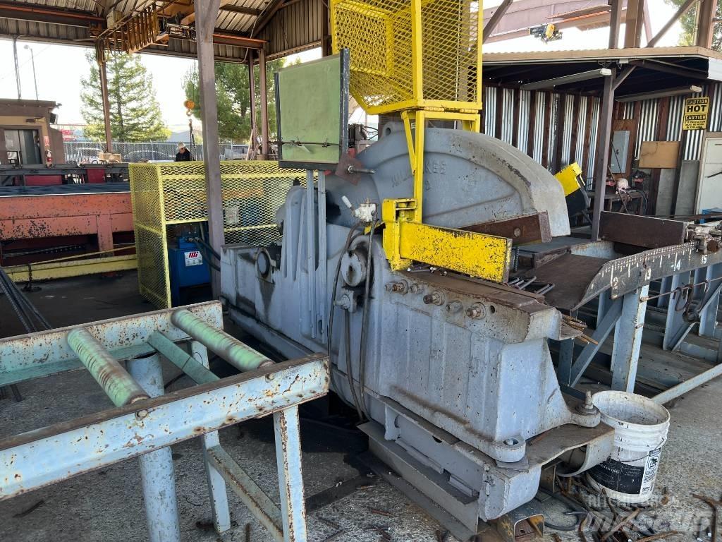 MILWAUKEE Shear   No. 2 廃棄物／工業産廃処理機