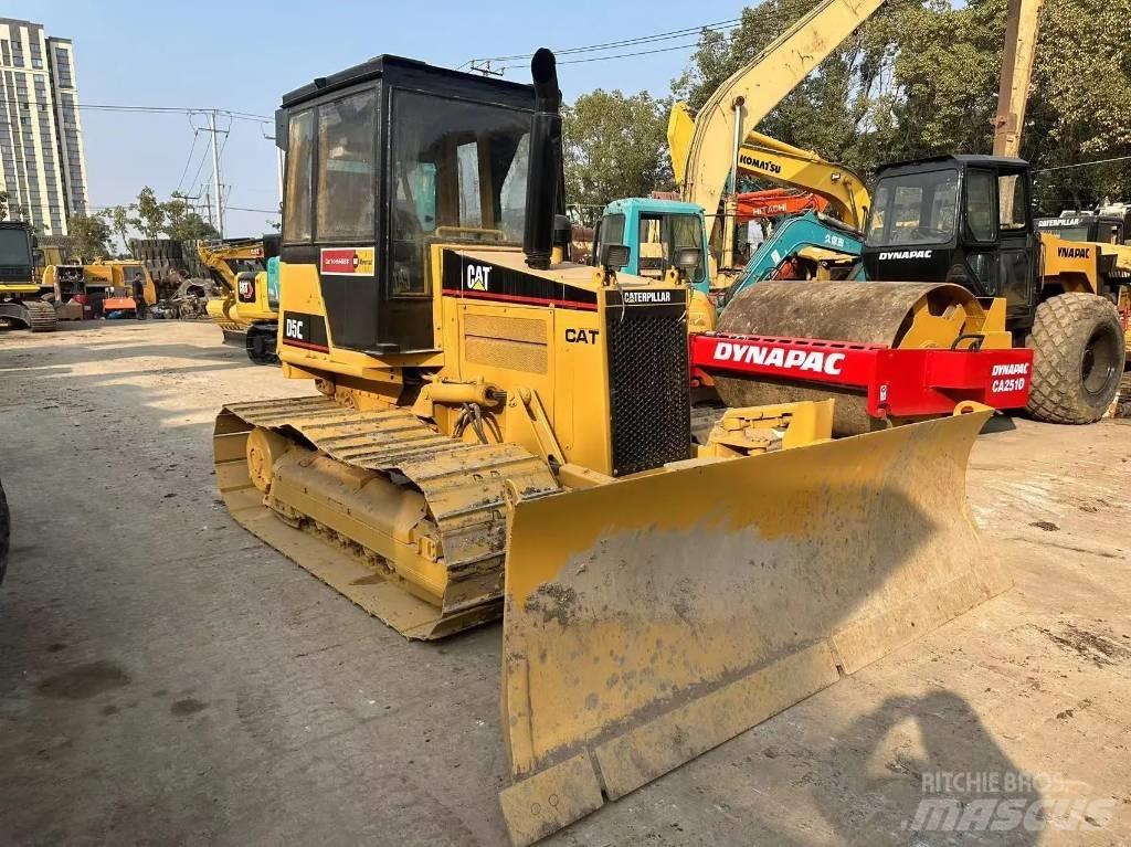 CAT D 5 C ブルドーザー