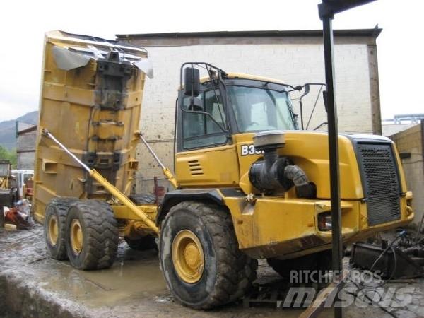 Bell B 30 D アーティキュレート式ダンプトラック