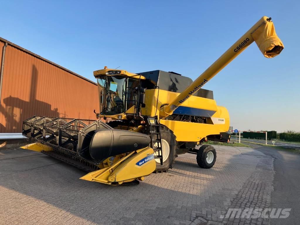 New Holland CS 6080 コンバイン