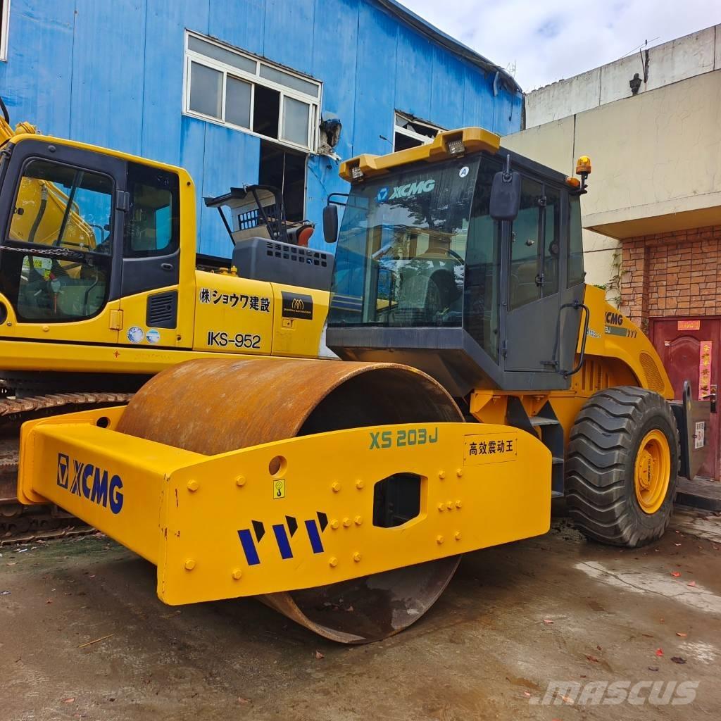 XCMG XS 223 J 振動ローラ