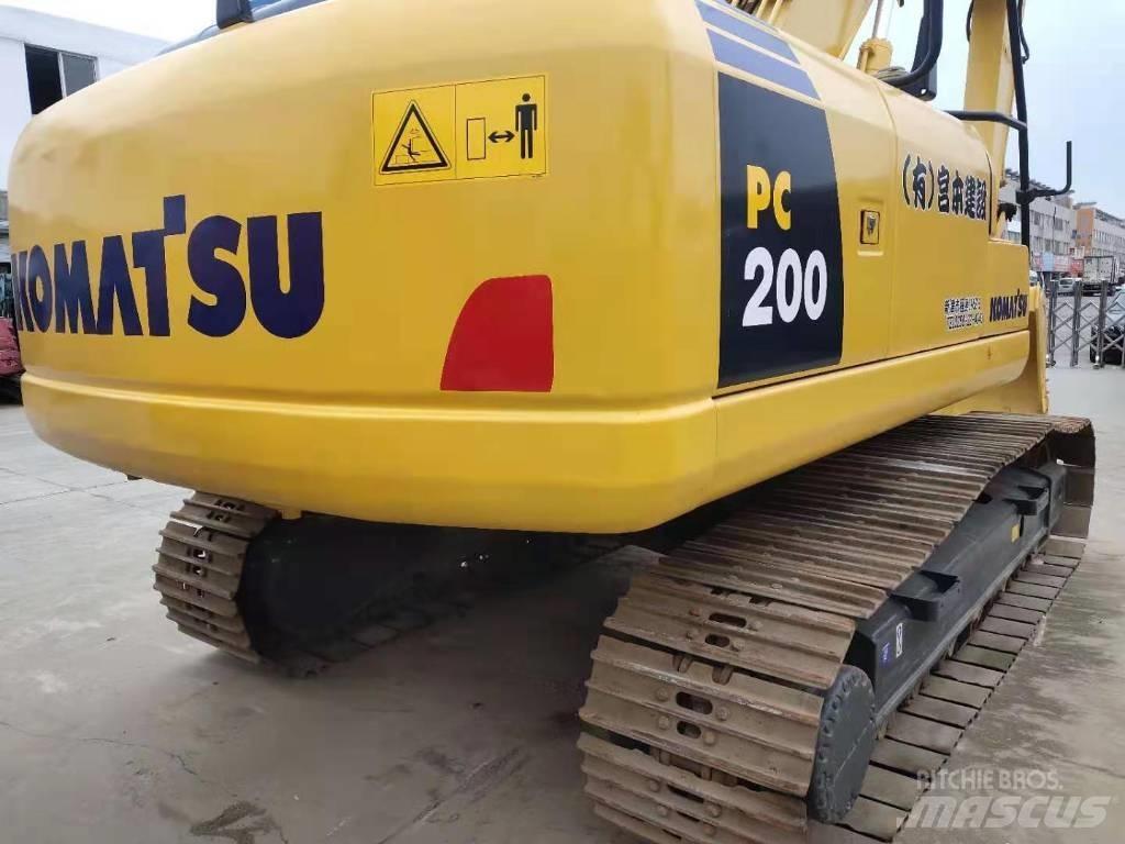 Komatsu PC 200 大型油圧ショベル12t以上（パワーショベル・ユンボ）