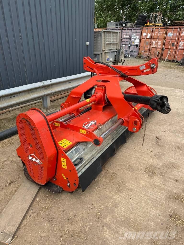 Kuhn BPR 305 芝刈り機