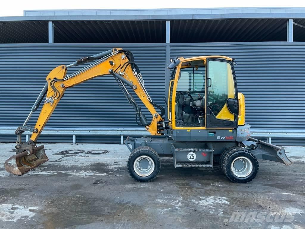 Wacker Neuson EW 65 ホイール式油圧ショベル（パワーショベル・ユンボ・バックホー）