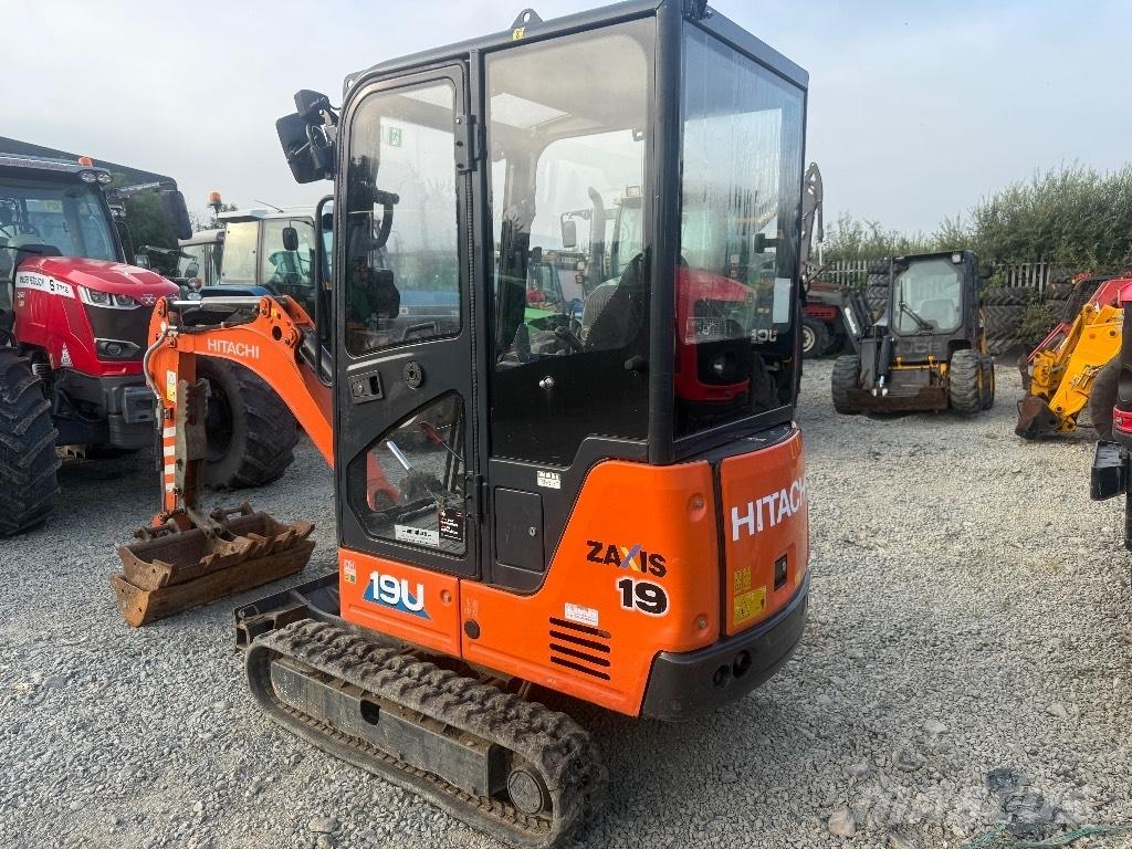 Hitachi ZX 19-5 ミニ油圧ショベル 7t以下（ミニユンボ・ミニディガー）