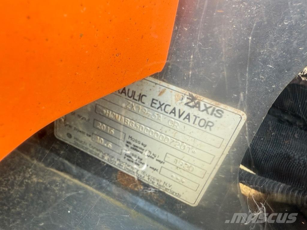 Hitachi ZX 19-5 ミニ油圧ショベル 7t以下（ミニユンボ・ミニディガー）