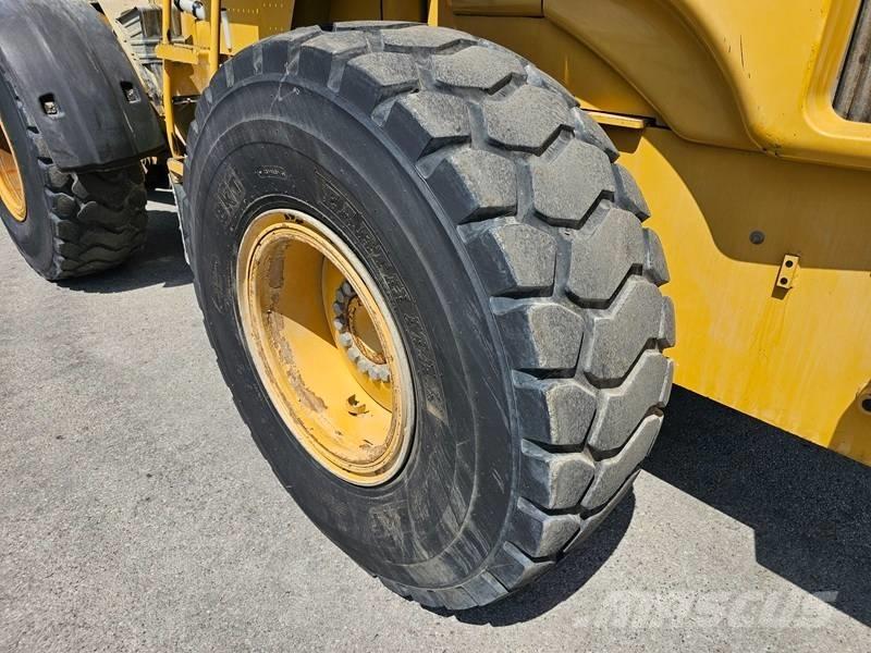 CAT 930 G ホイールローダー・タイヤショベル