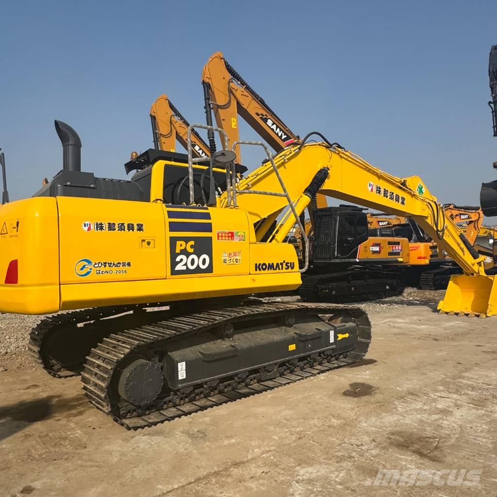 Komatsu PC 200-8 大型油圧ショベル12t以上（パワーショベル・ユンボ）