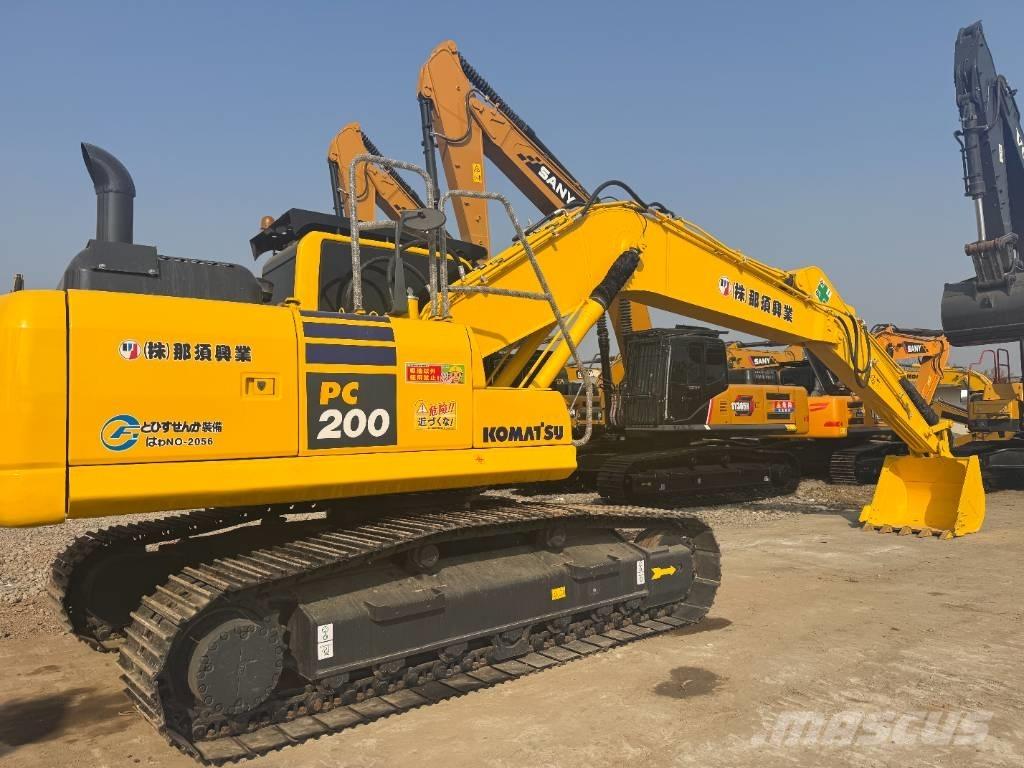 Komatsu PC 200-8 大型油圧ショベル12t以上（パワーショベル・ユンボ）