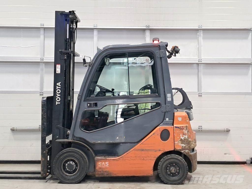 Toyota 02-8FGF18 LPGフォークリフト