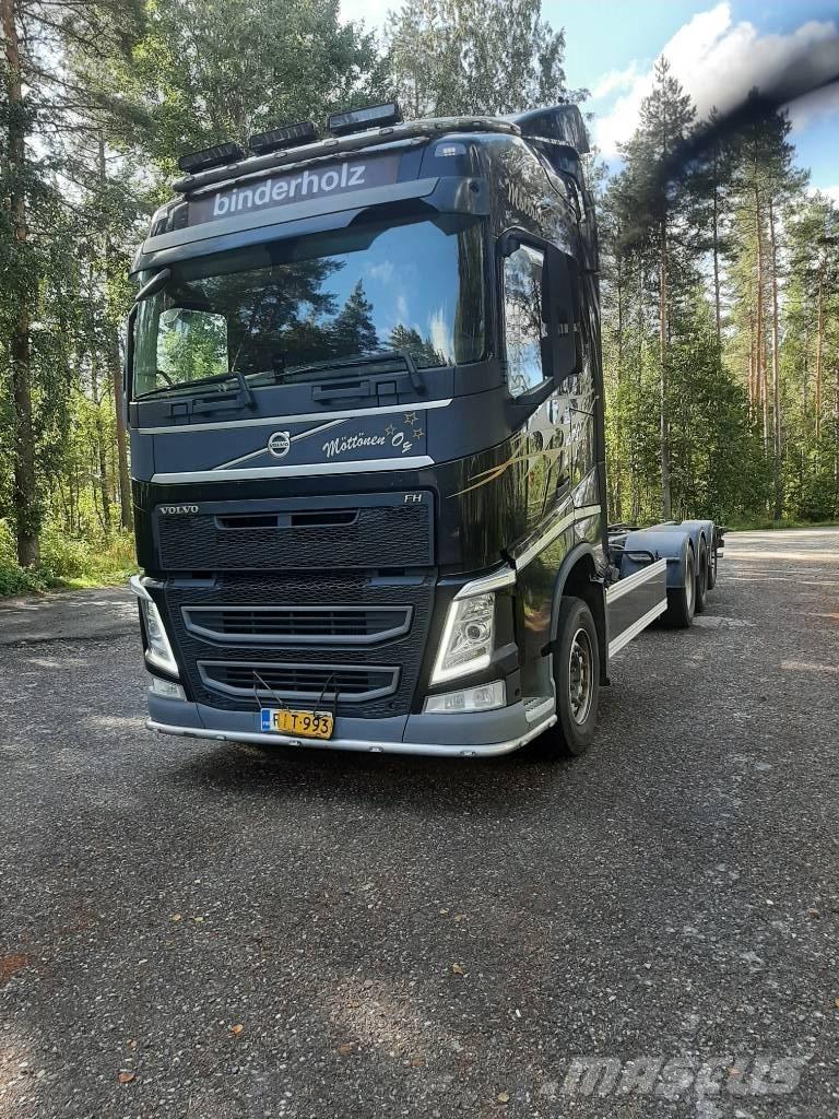 Volvo FH 13 キャブ付きシャーシ