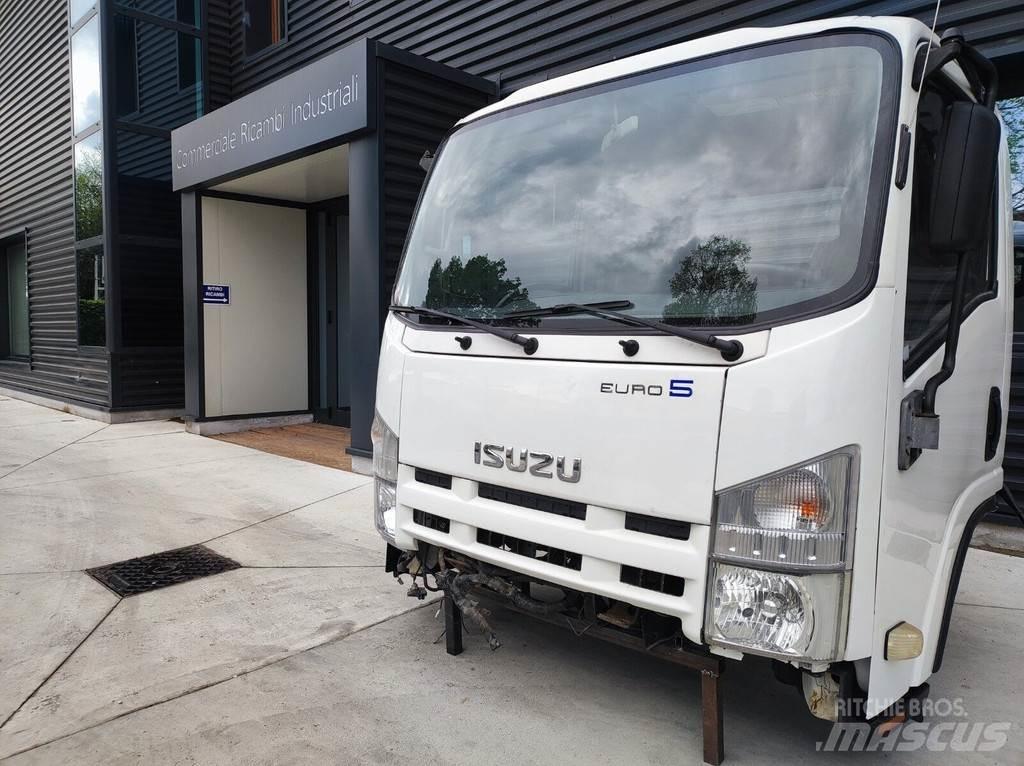 Isuzu 1815 mm キャビン及び内装