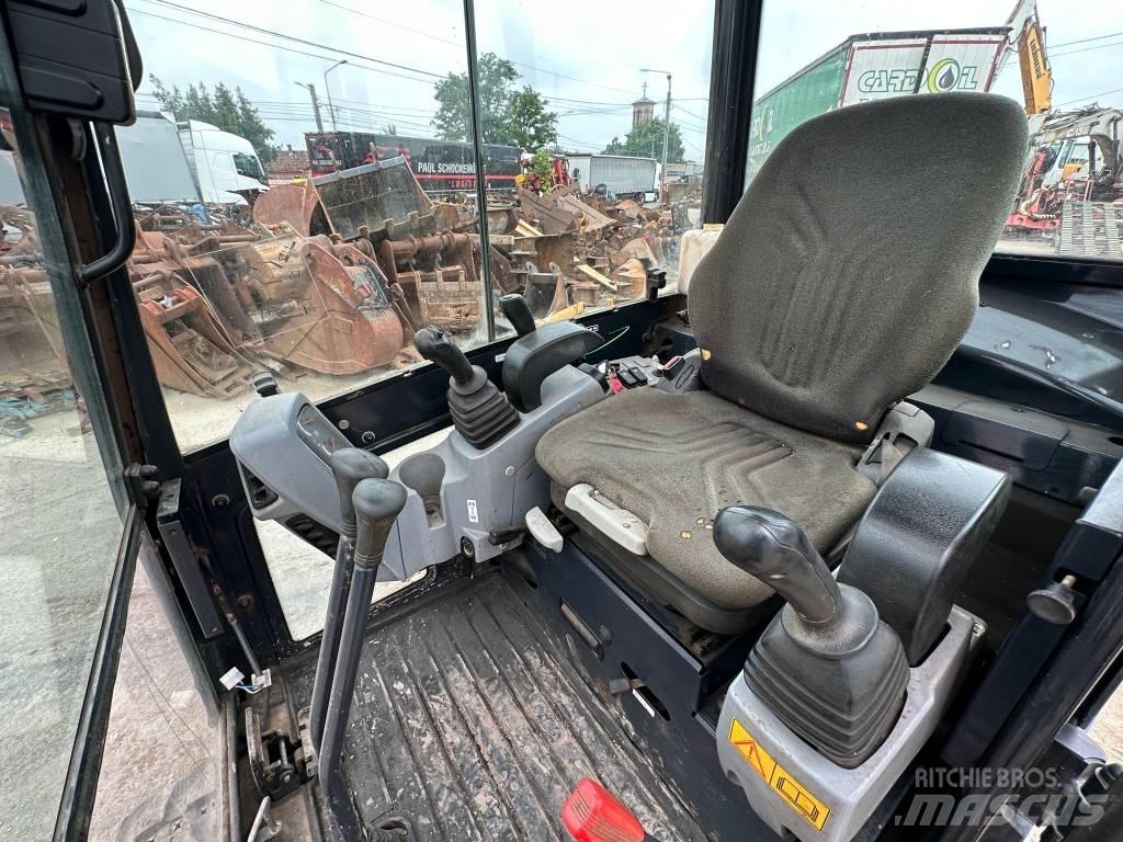 Kubota KX 019-4 ミニ油圧ショベル 7t以下（ミニユンボ・ミニディガー）