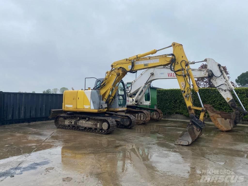 New Holland E 145 大型油圧ショベル12t以上（パワーショベル・ユンボ）
