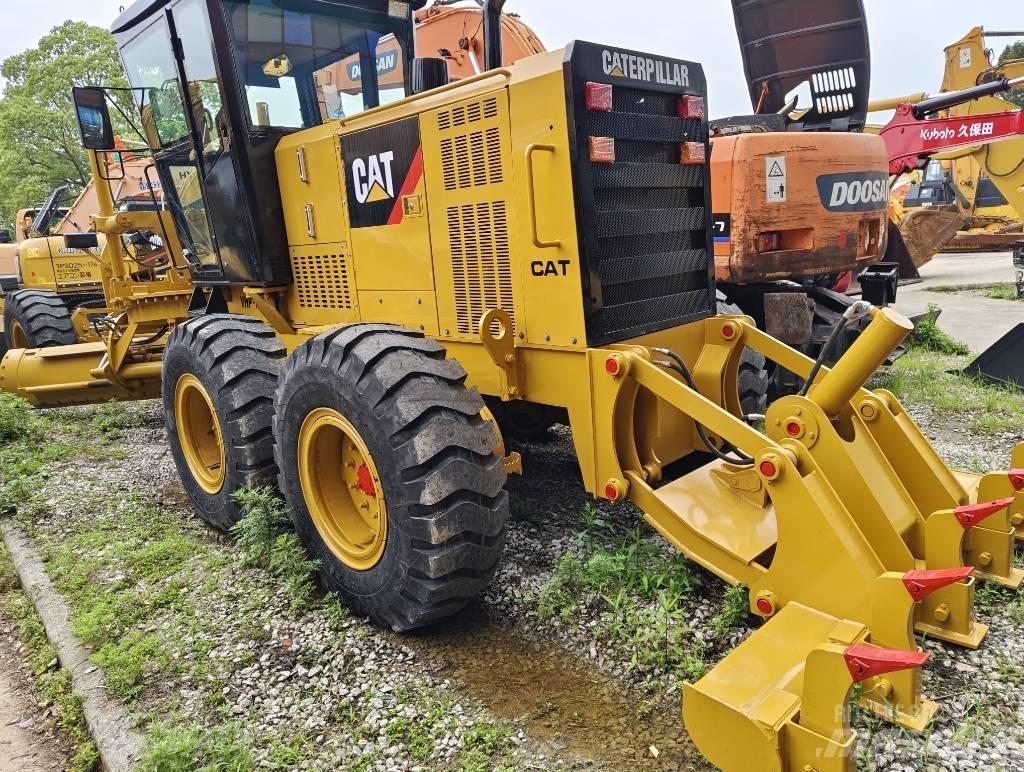 CAT 120 H モーターグレーダー