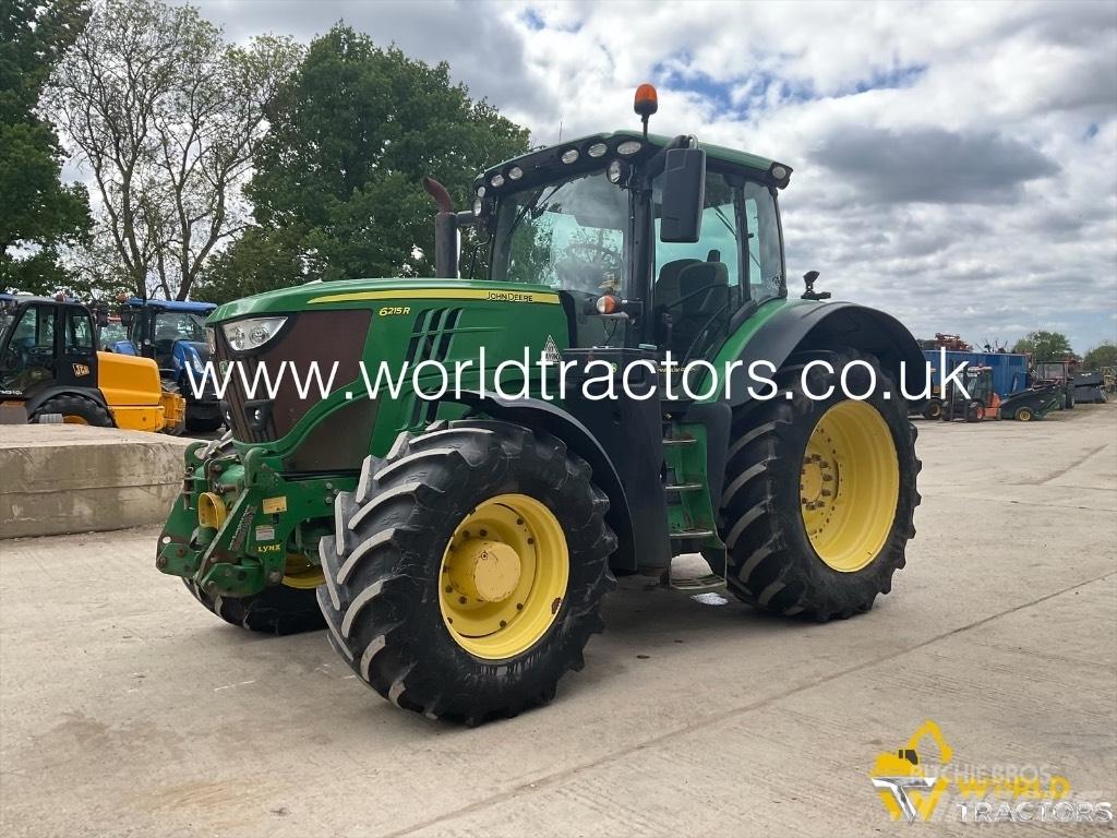 John Deere 6215 R トラクター