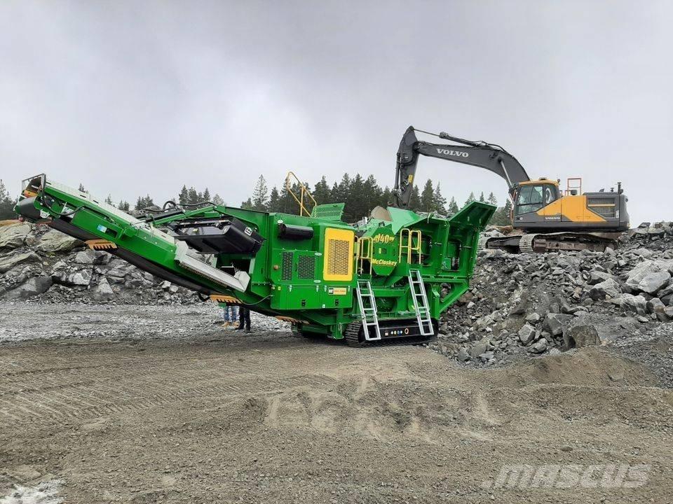 McCloskey J40 自走式クラッシャー