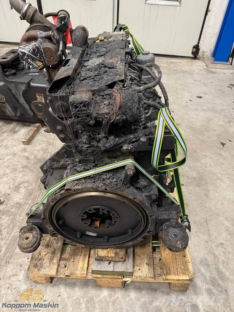 Deutz ProSilva 910 エンジン