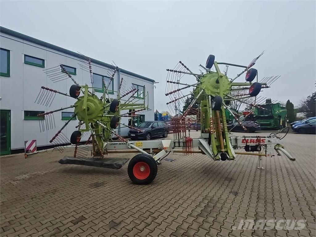 CLAAS Liner 3000 ウィンドローア/レーキ