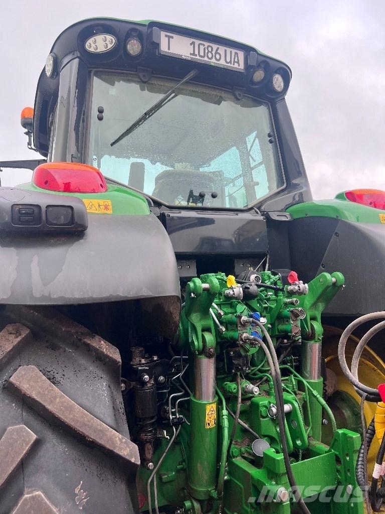 John Deere 6175 M トラクター