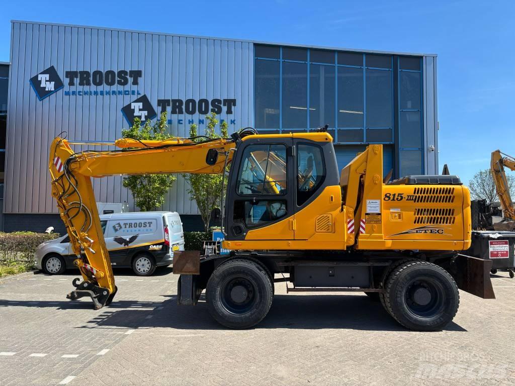 Doosan DX 160 W-3 ホイール式油圧ショベル（パワーショベル・ユンボ・バックホー）